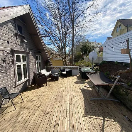 Apartman Roof Top With Terrace 3br *