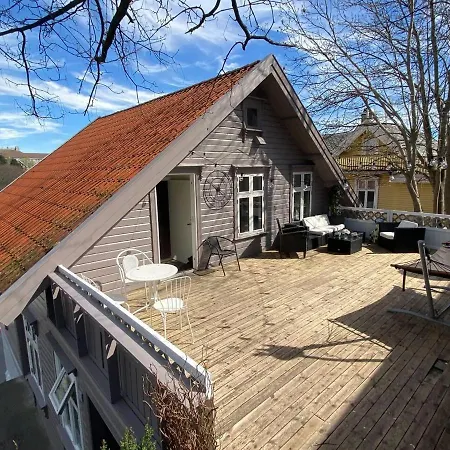 Apartman Roof Top With Terrace 3br *
