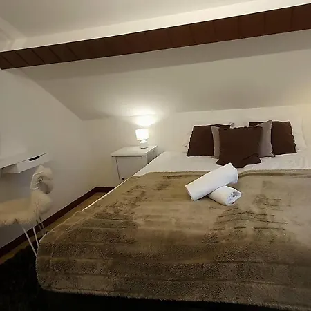Roof Top With Terrace 3br Apartman